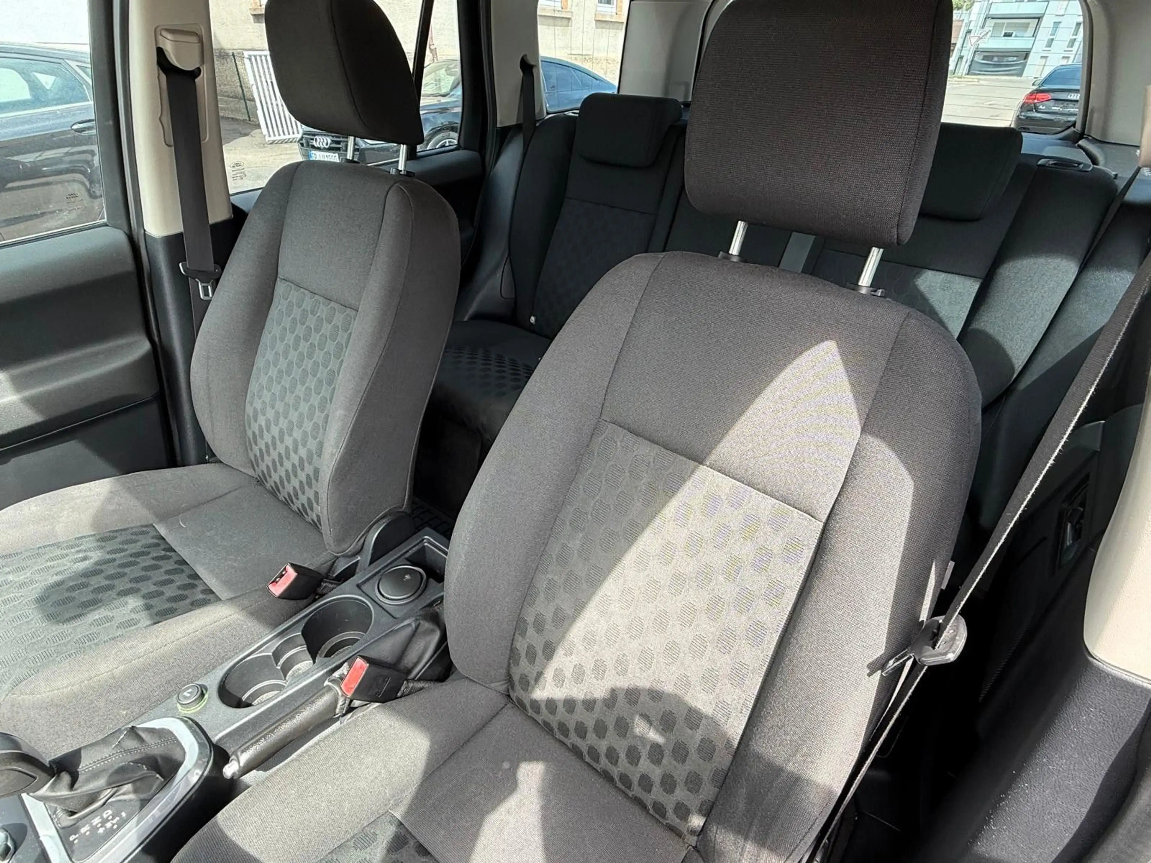 Land Rover Freelander 2 S TD4, Automatik 4x4. — photo 6