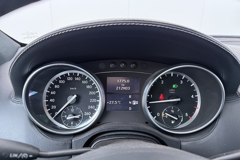 Mercedes-Benz ML 300 M-klasse CDI V6 Aut. *Youngtimer* Schuif-/kantelda — photo 19