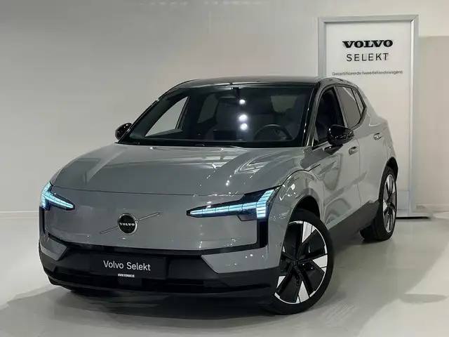 Volvo EX30 Ultra Extended Range + PANO DAK/360 CAM/ELECTR ZET