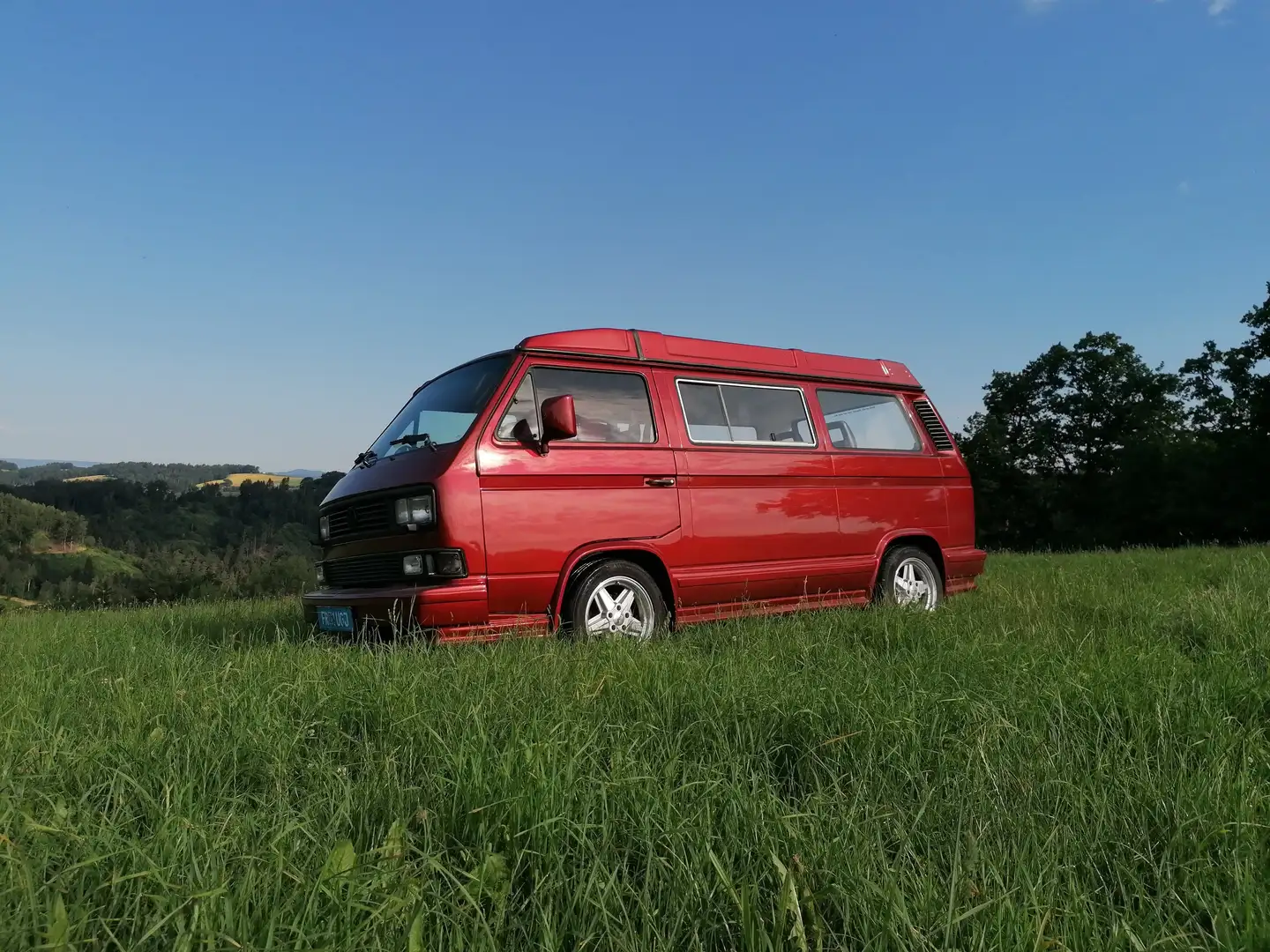 Volkswagen T3 Multivan 253 mit Aufstelldach Rouge - 2