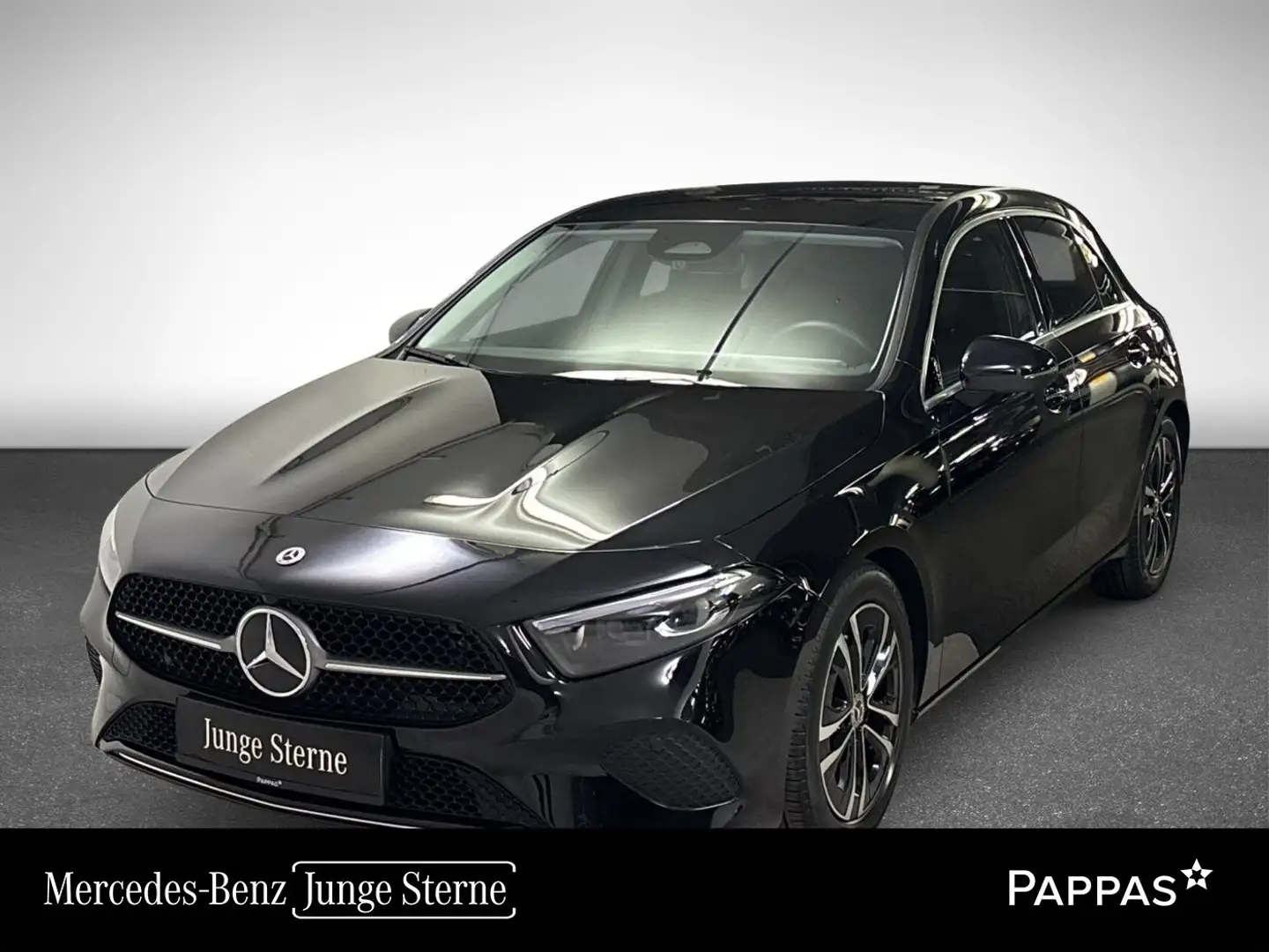 Mercedes-Benz A 180 d Kompaktlimousine Österreich-Edition Cam Schwarz - 1