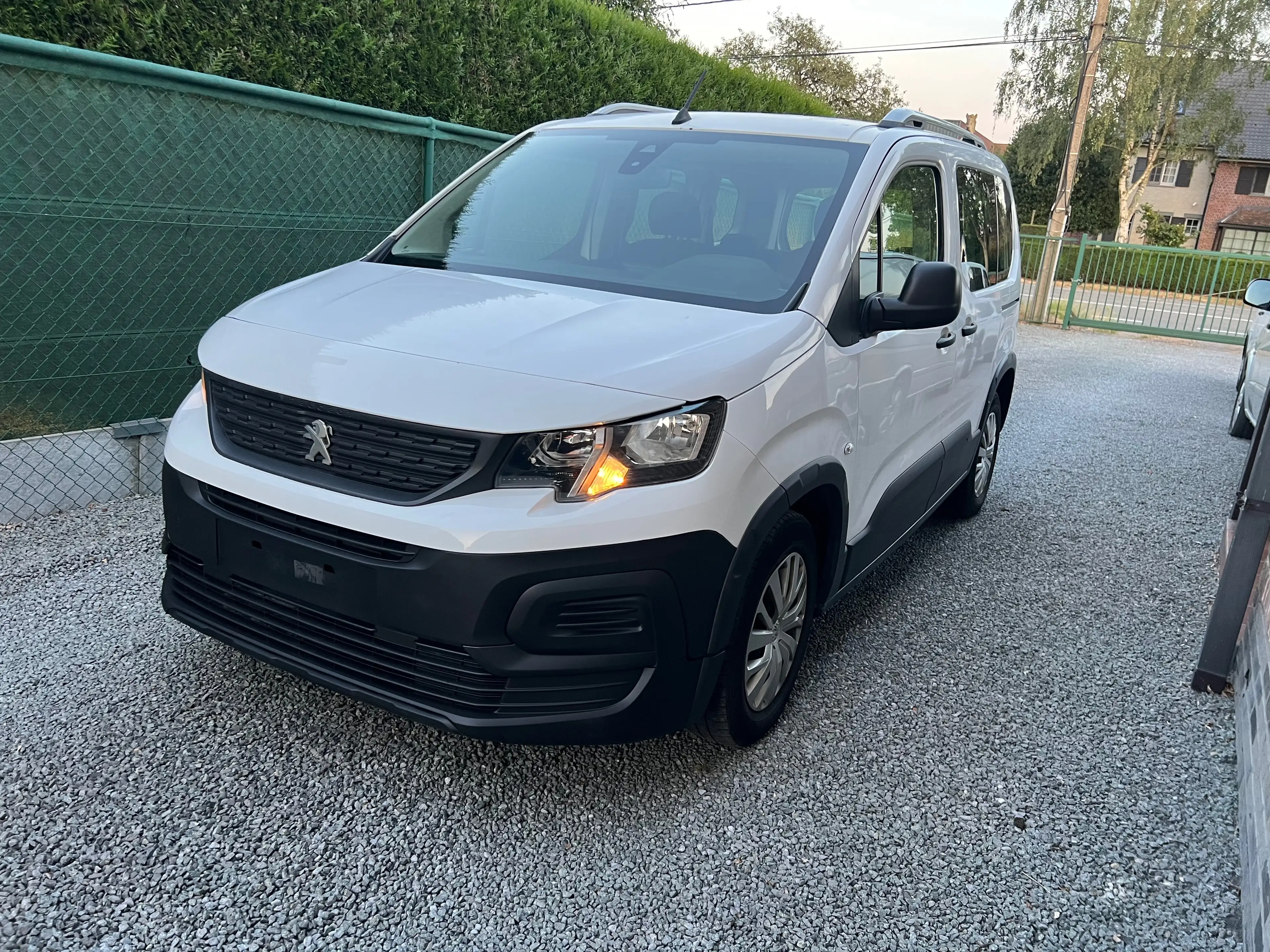 Peugeot Rifter Rifter 1.5 BlueHDi Standard Active