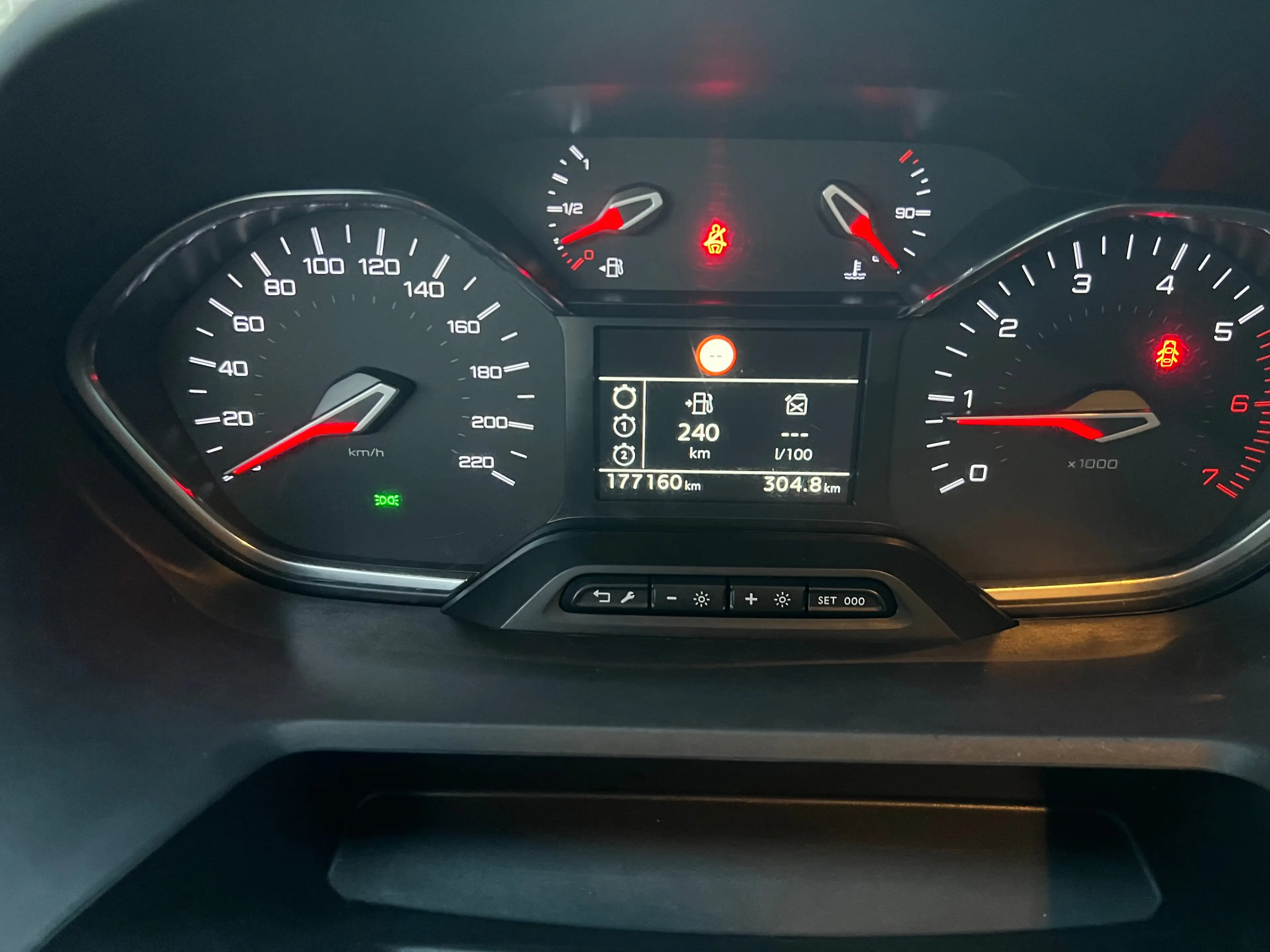 Peugeot Rifter Rifter 1.5 BlueHDi Standard Active — photo 11