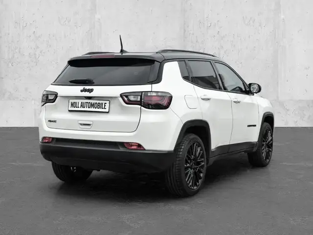Jeep Compass view 2