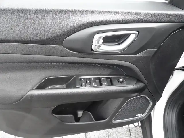 Jeep Compass view 15