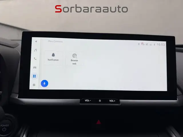 Toyota C-HR view 21