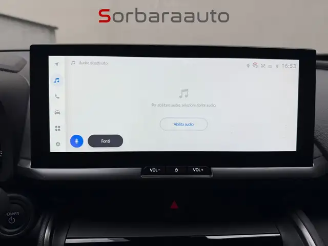 Toyota C-HR view 20