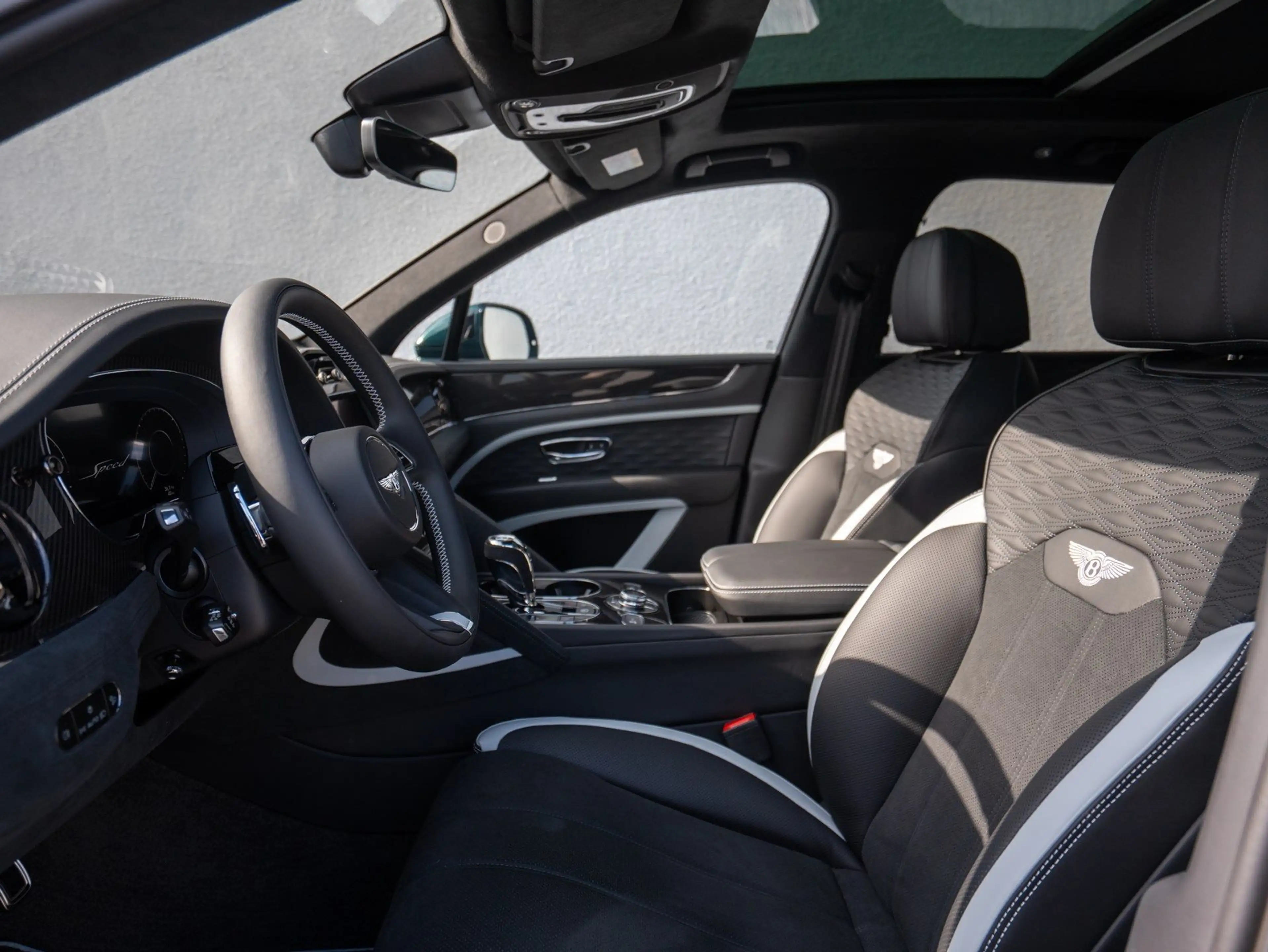 Bentley Bentayga Speed V8 Akrapovic — photo 9