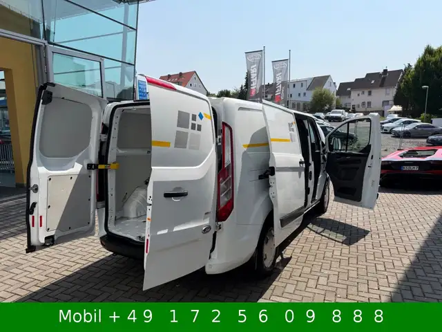 Ford Transit Custom view 15