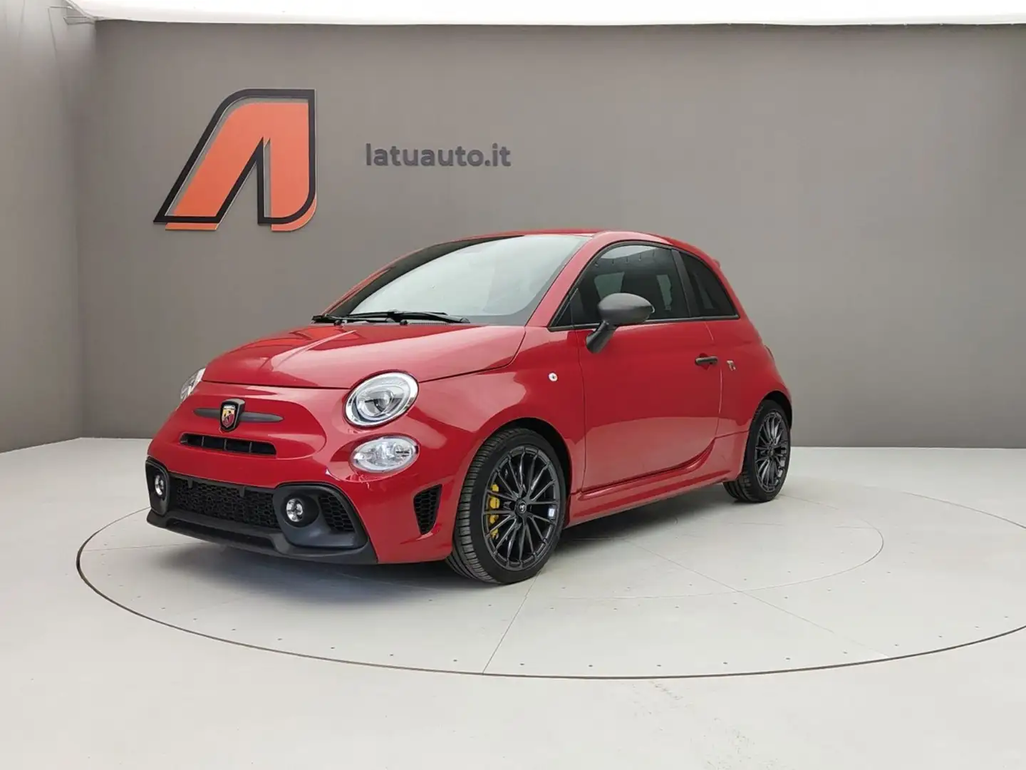 Abarth 695 1.4 T-JET 180CV MTA Rojo - 1