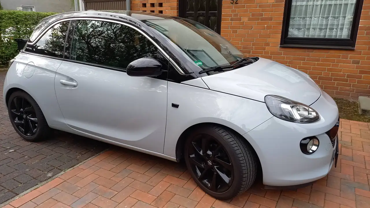 Opel Adam