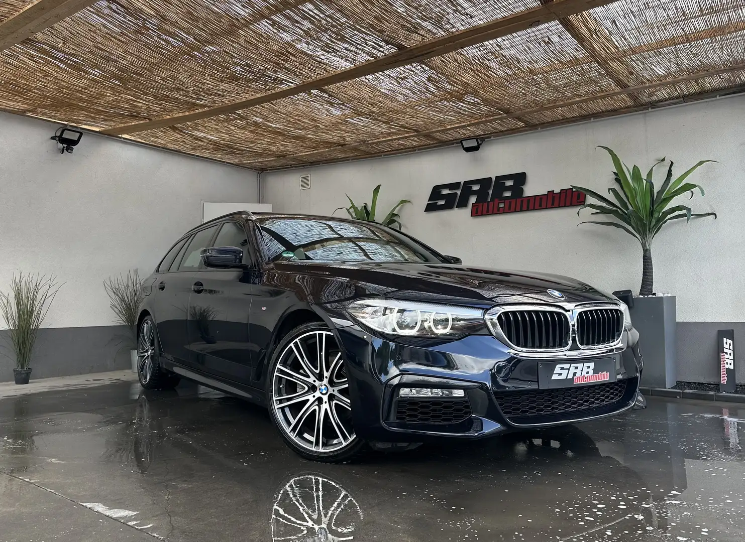 BMW 520 BMW 520iA Pack M - 1