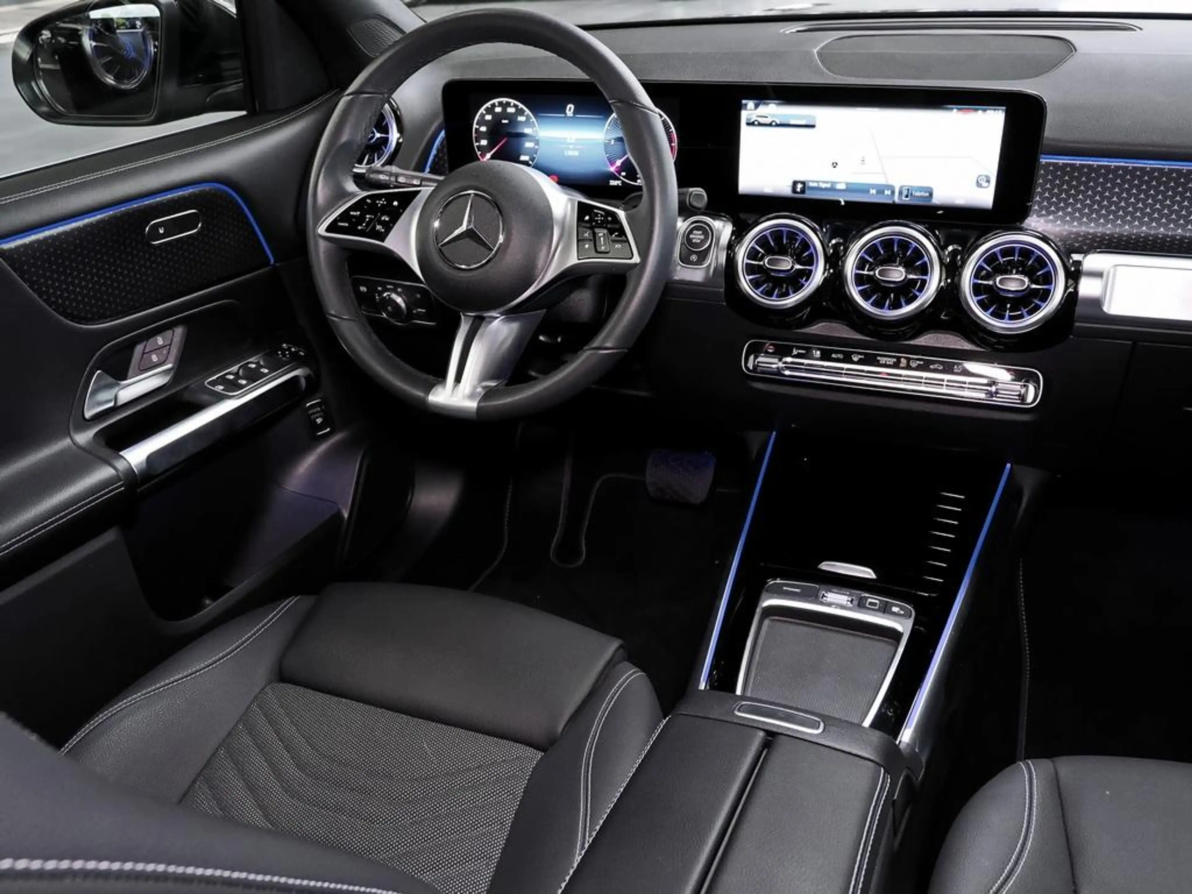 Mercedes-Benz GLB 200 d PROGRESSIVE MBUX ADV.+ KEYLESS-GO — photo 11