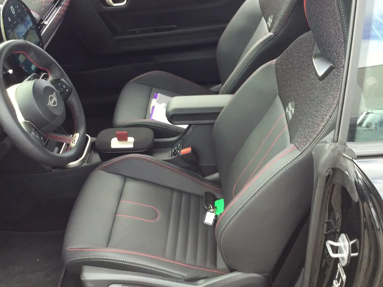 MINI Cooper S Cabrio John Cooper Works Trim 18