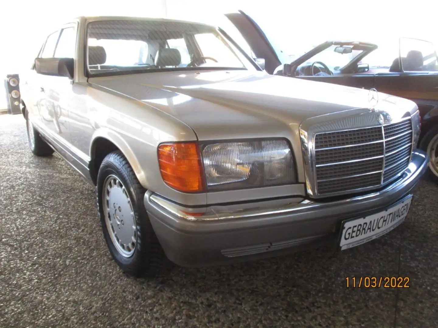 Mercedes-Benz 300 300SE mit Schiebedach- ohne Klimaanlage Beige - 1