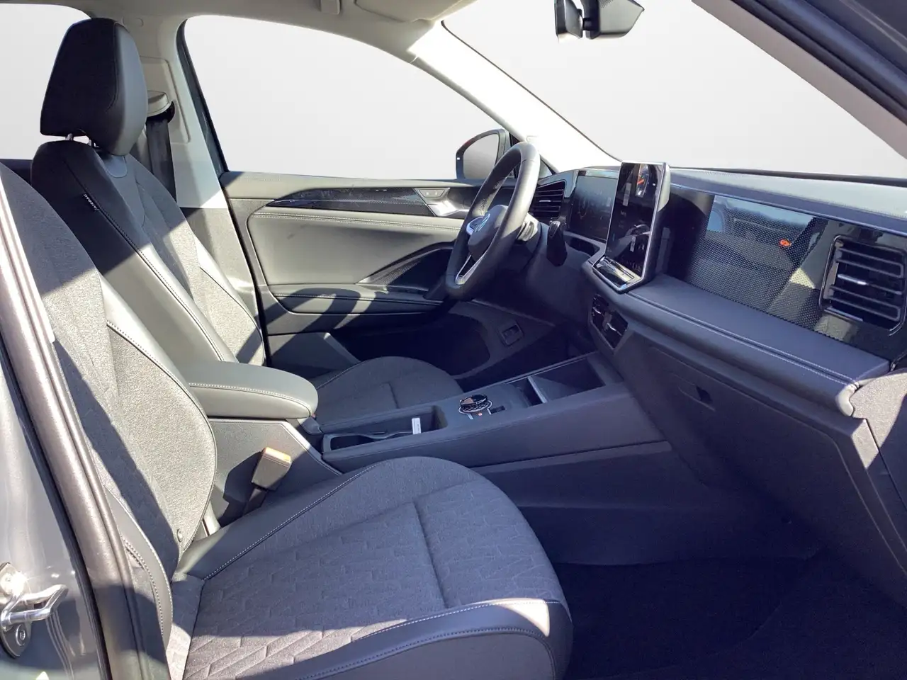 Volkswagen Tiguan 1.5 eTSI DSG Life 14