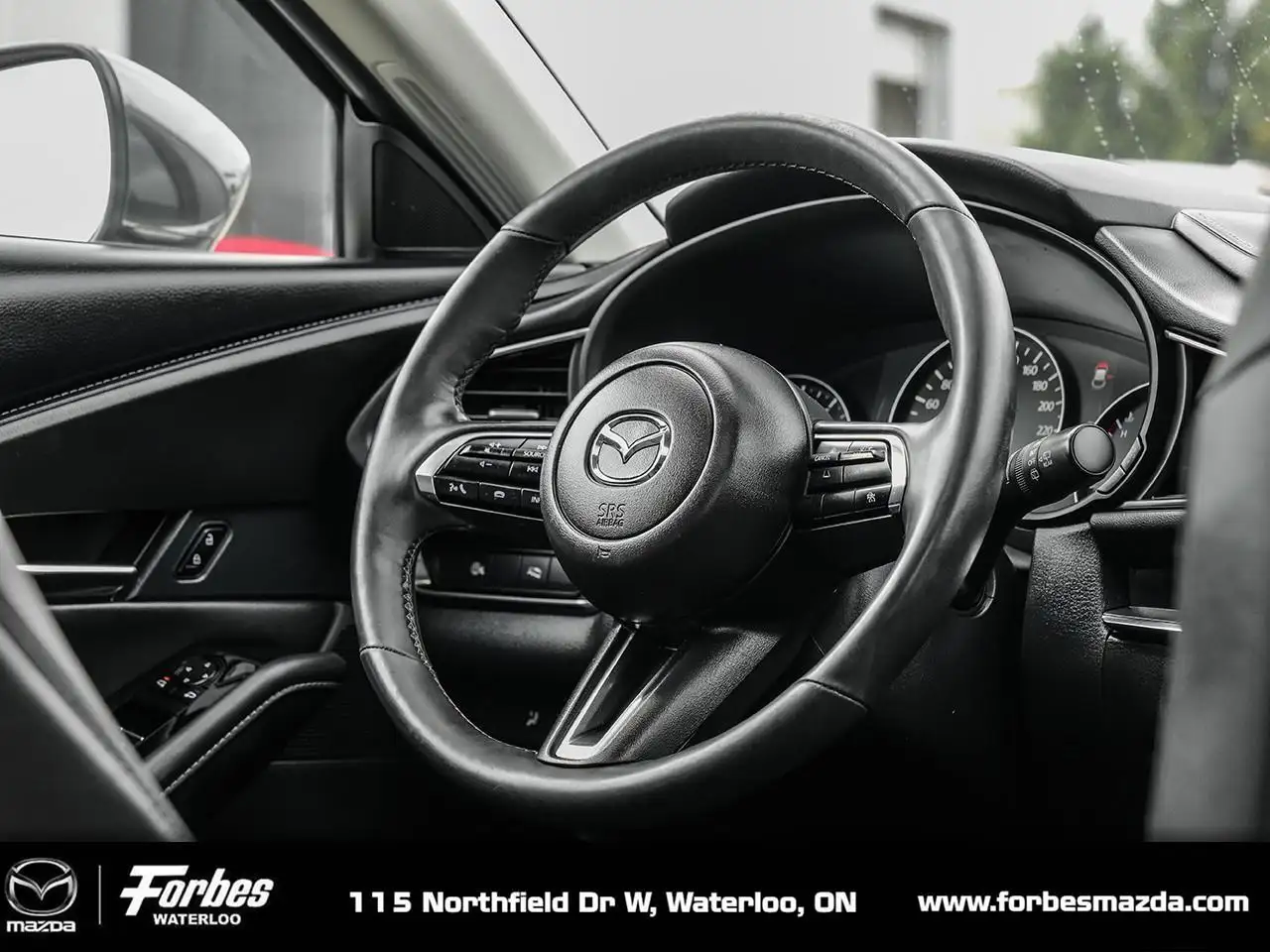 Mazda CX-30 снимка Mazda CX-30