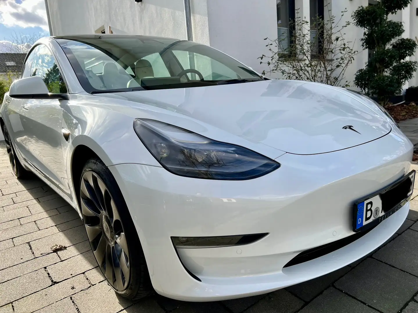 Tesla Model 3 Performance FSD! VOLL NEUWERTIG Weiß - 1