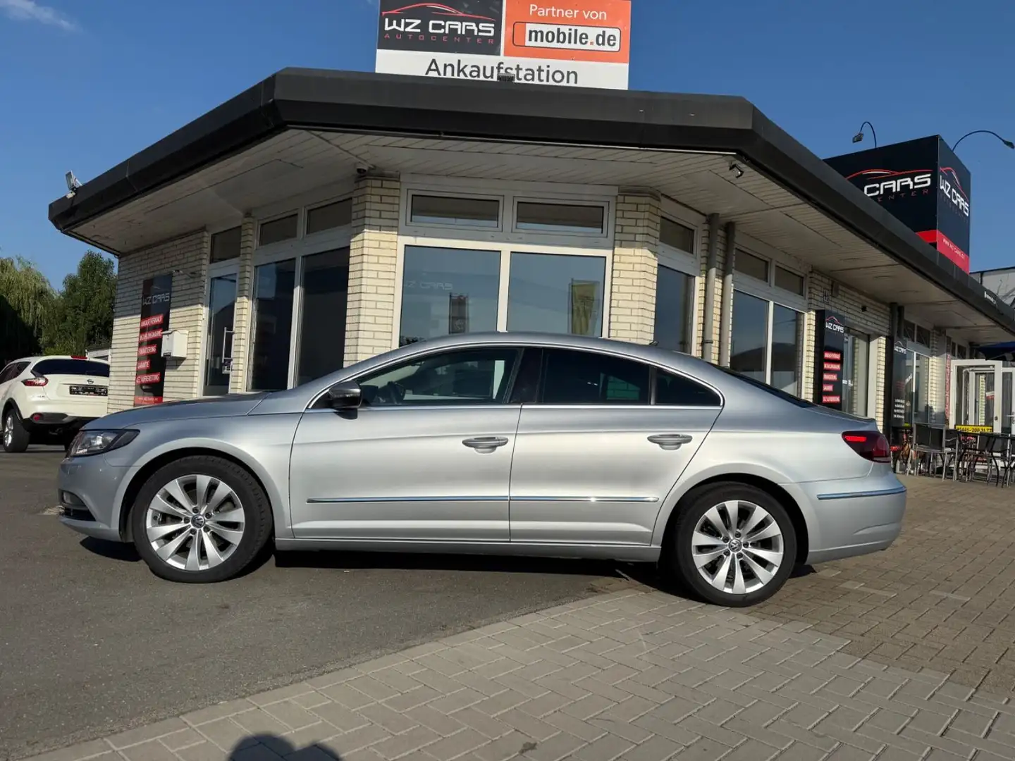 Volkswagen CC Basis BMT Bi-Xenon NAVI KLIMA PDC Zilver - 2
