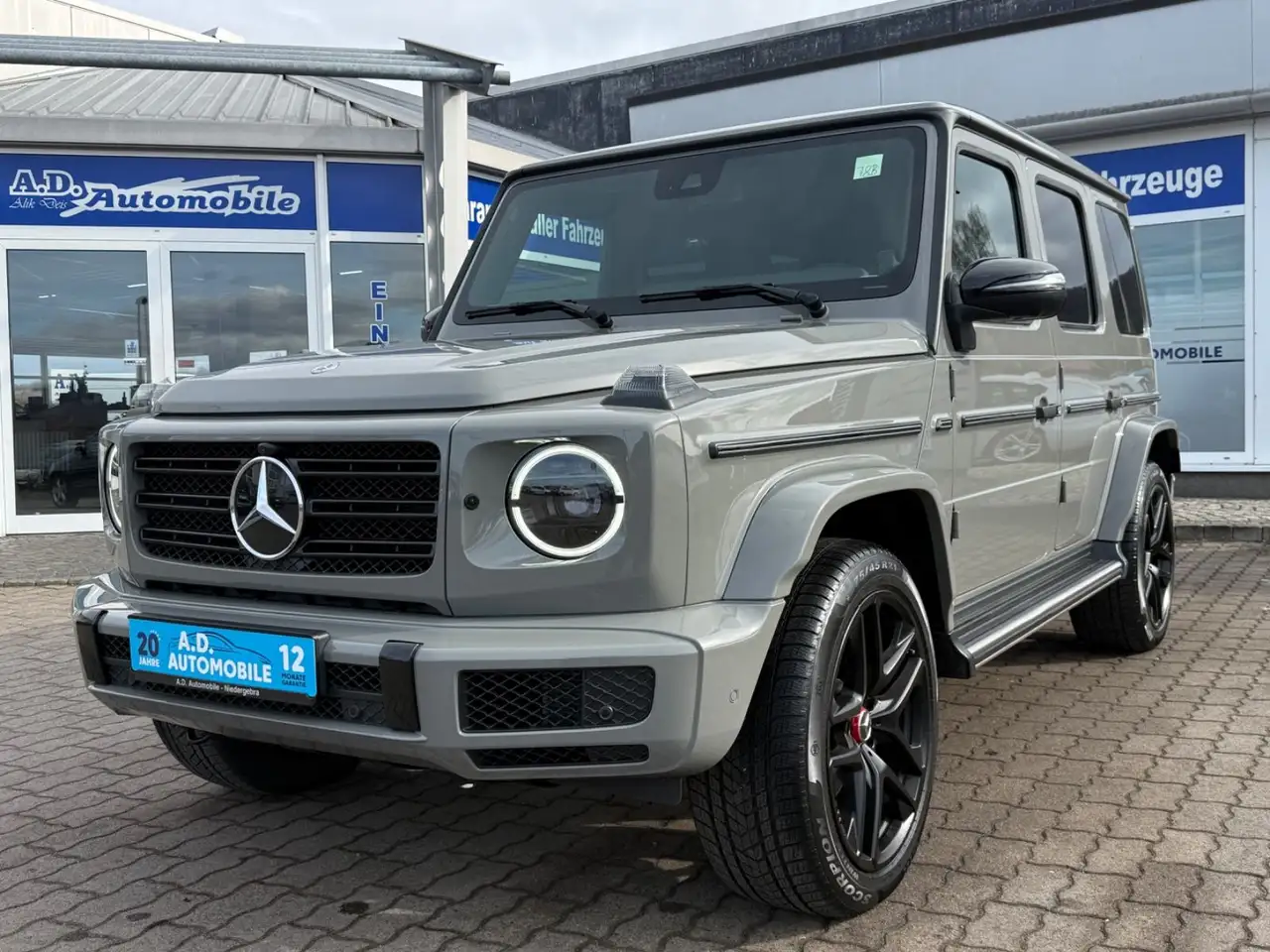 Mercedes-Benz G 400