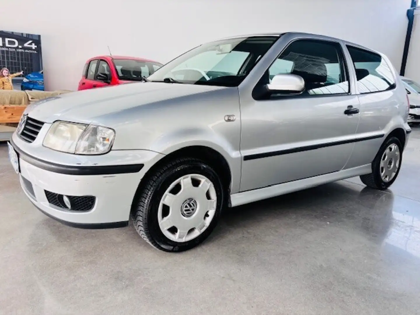 Volkswagen Polo 1.0 cat 3 porte Argent - 1