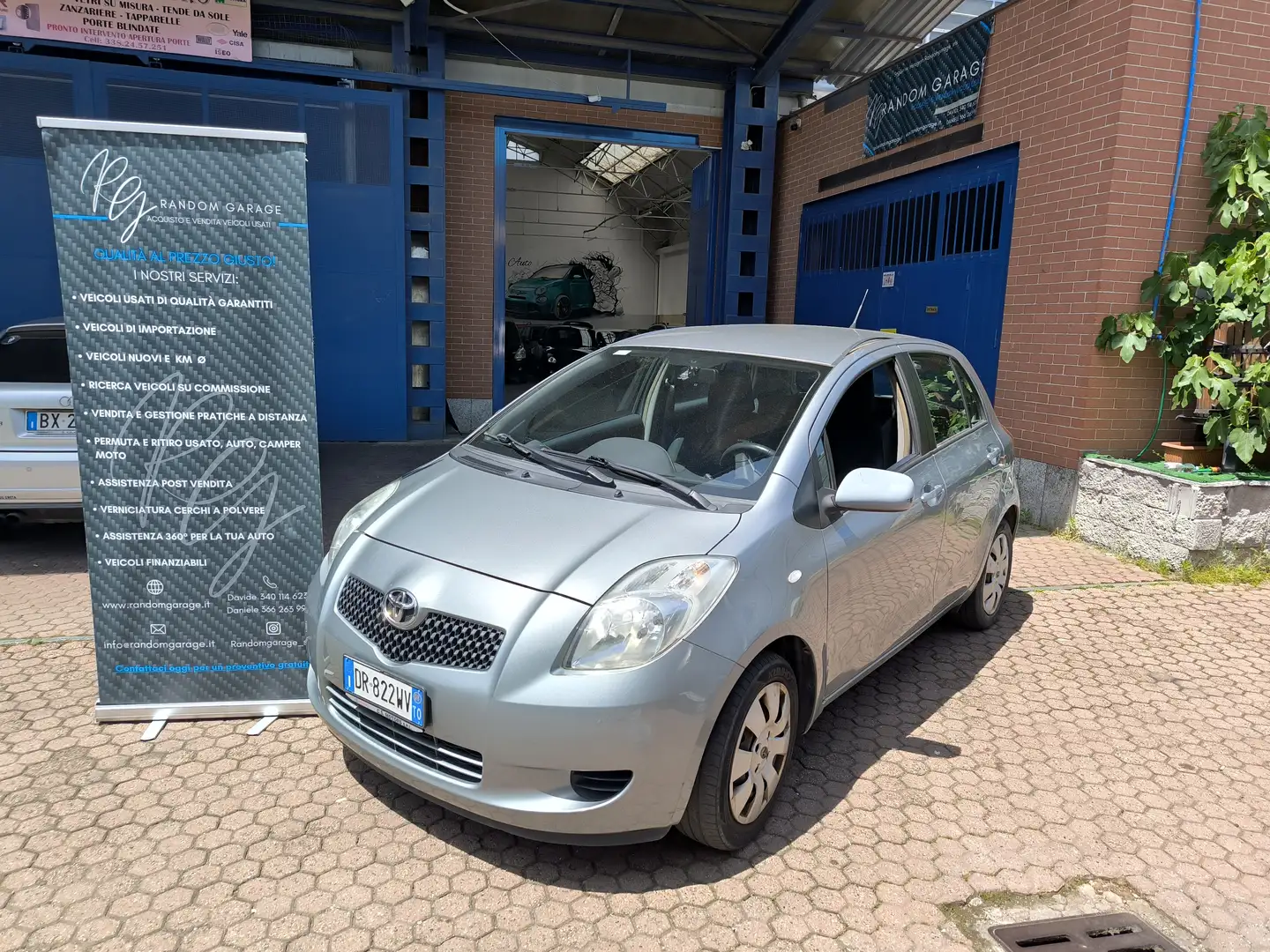 Toyota Yaris 5p 1.0 anche ritiro usato GARANZIA 12 mesi - 1