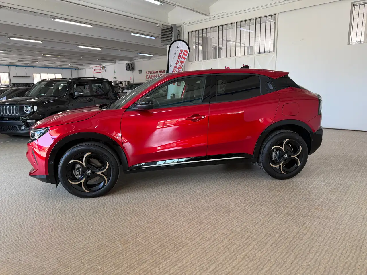 Alfa Romeo Junior 2025