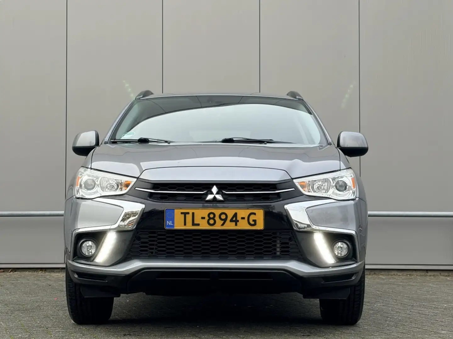 Mitsubishi ASX 1.6 Cleartec - nap! - airco - cruise - 1e eigenaar Gris - 2