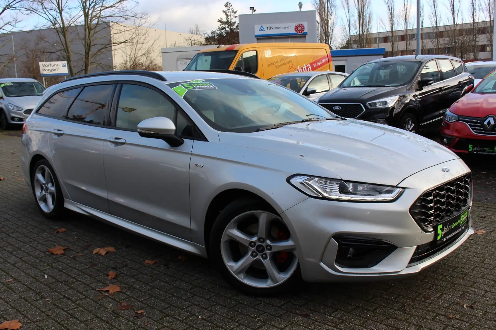 Ford Mondeo Turnier ST-Line 5J Garantie&3x Inspk inkl Ezüst - 2