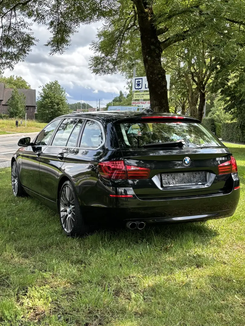 BMW 528 528i Touring Luxury Line - 2