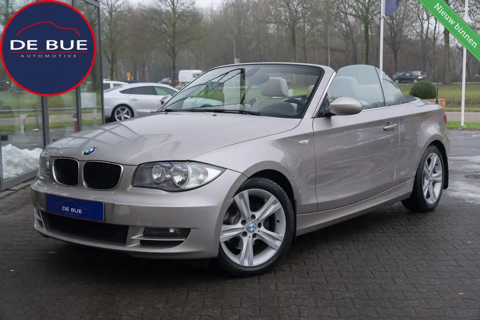 BMW 125 1-serie Cabrio 125i High Executive|6 Cilinder|218p Gris - 1