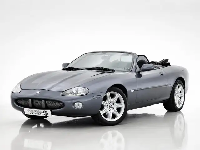 Jaguar XK8 4.0 V8 Convertible