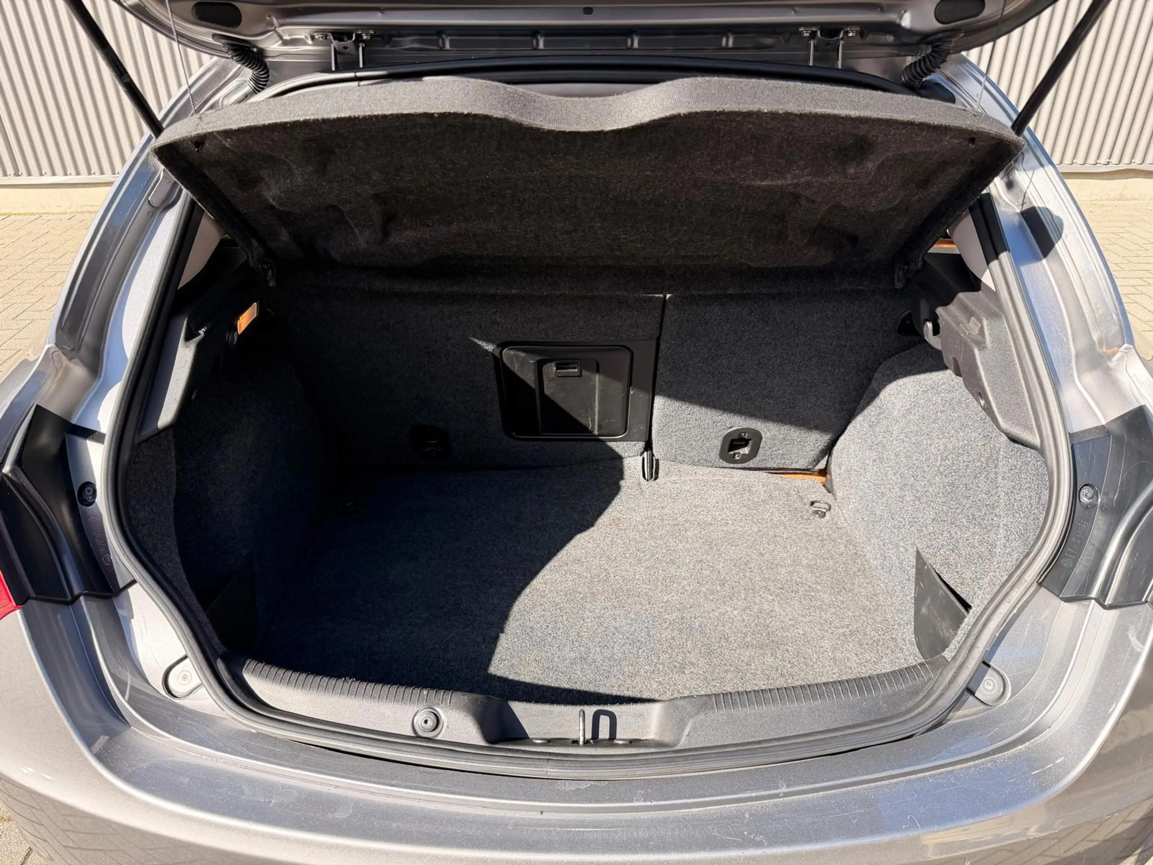 Alfa Romeo Giulietta 1.4 T Distinctive Automaat|Navi|Leder|PDC|Stoelver — photo 23
