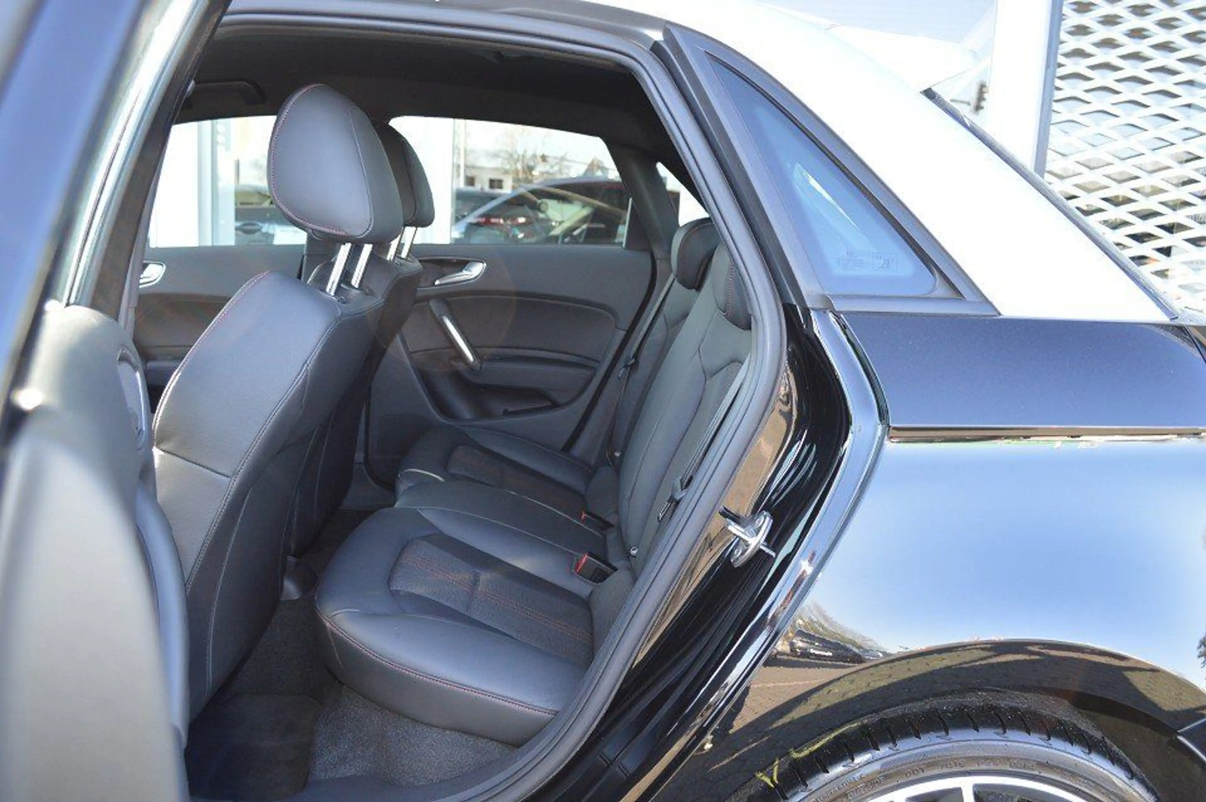 Audi S1 A1 / S1 Sportback — photo 9