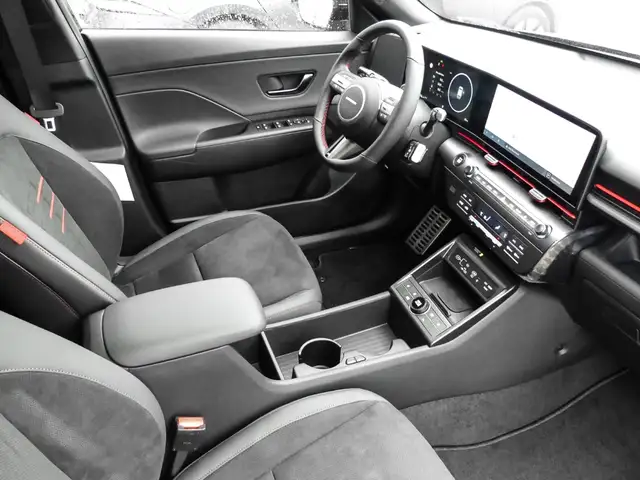 Hyundai Kona view 4