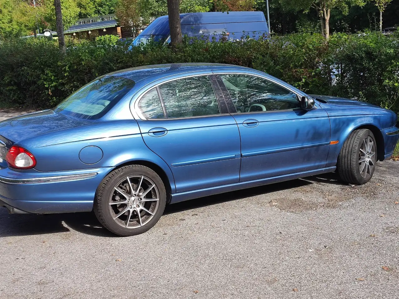 Jaguar X-Type