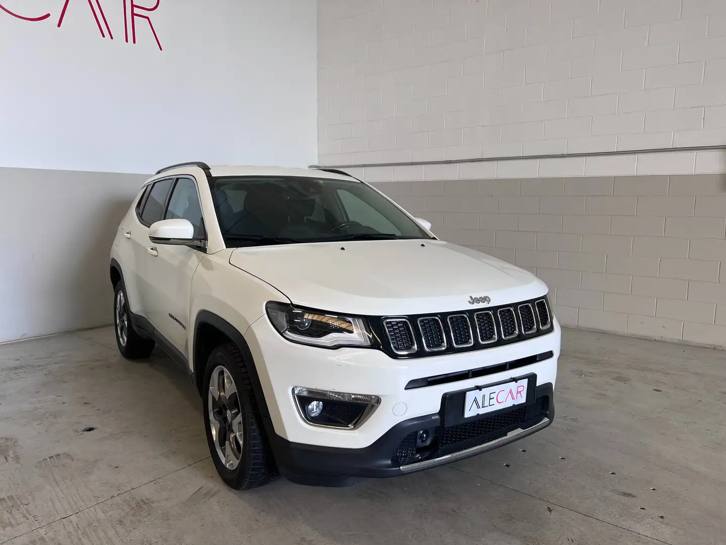 Jeep Compass Compass 2.0 mjt Limited 4wd 140cv auto my19 White - 2
