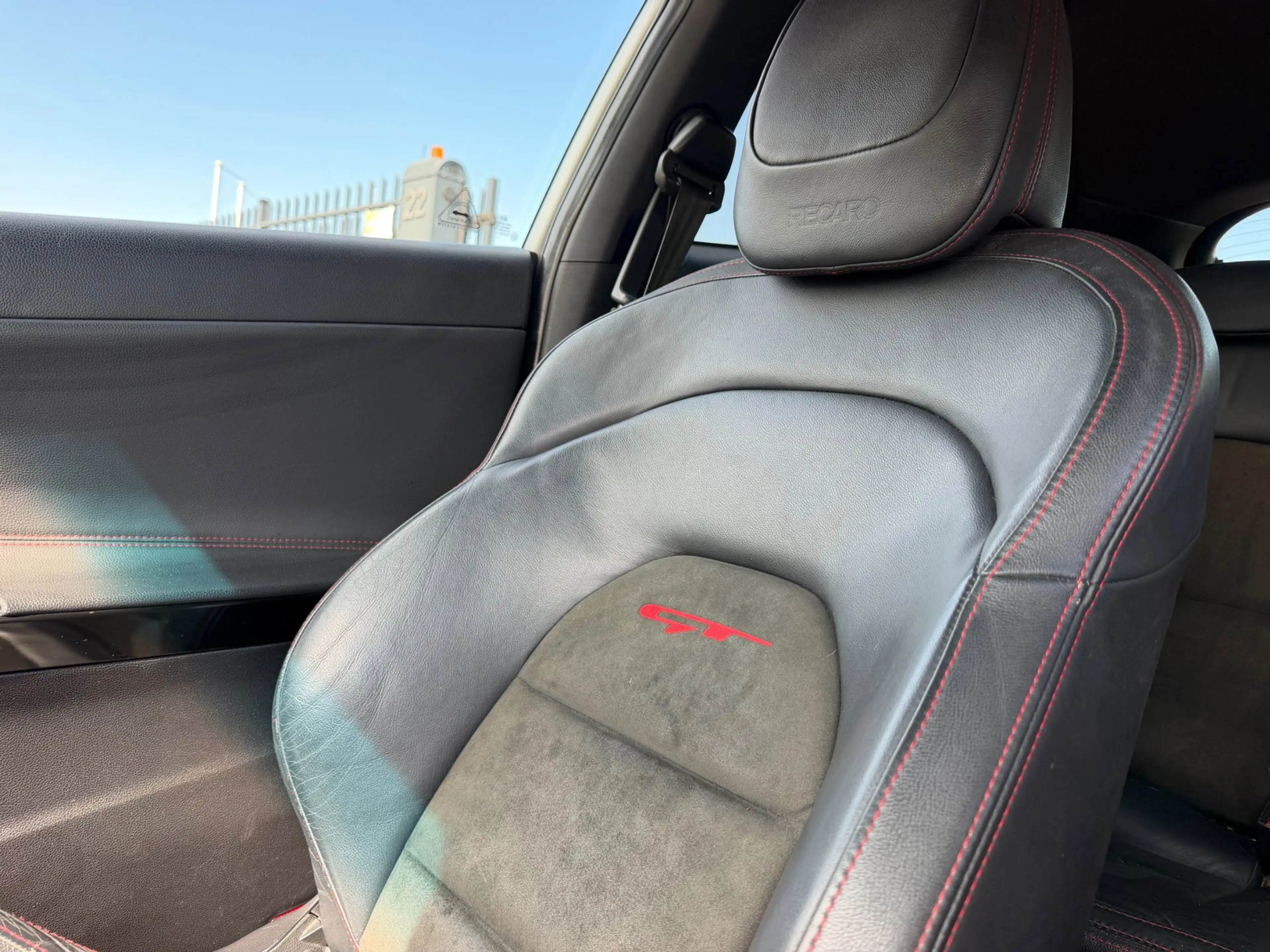 Kia ProCeed / pro_cee'd 1.6 GT 204PK 2014 Dealer Ondh — photo 24