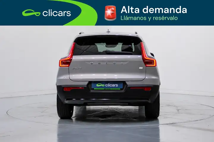 Volvo XC40 2022, foto 4