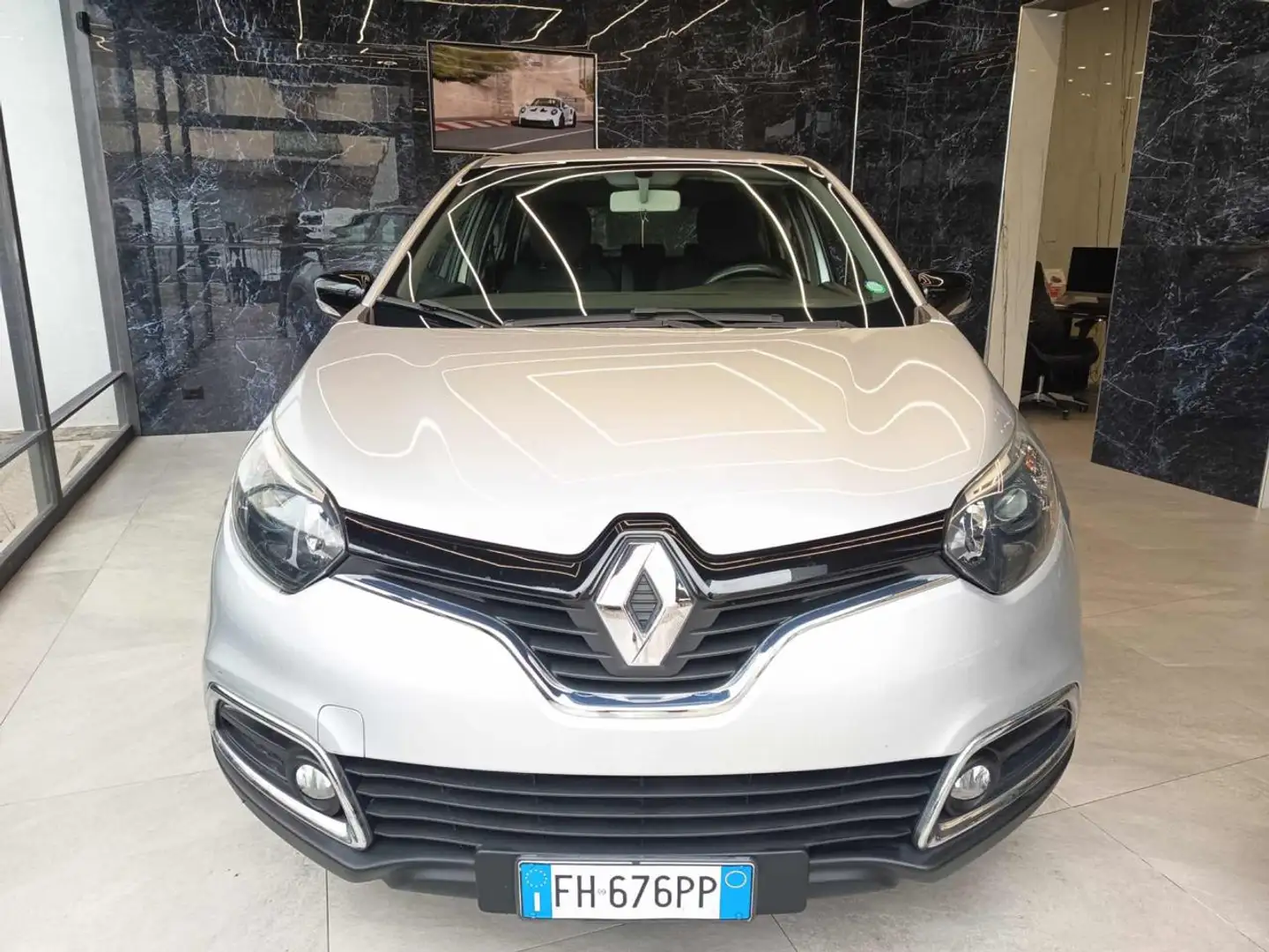 Renault Captur dCi 8V 110 CV Start&Stop Energy Intens Argento - 1