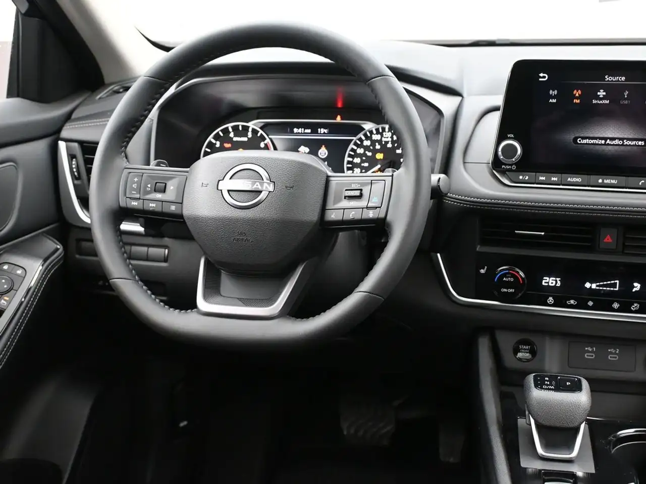 Nissan Rogue снимка Nissan Rogue