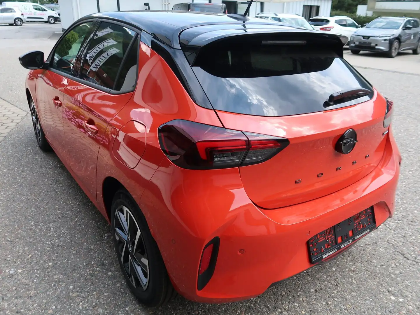 Opel Corsa Corsa 1,2 Direct Inject. Turbo MHEV YES Aut. Orange - 2