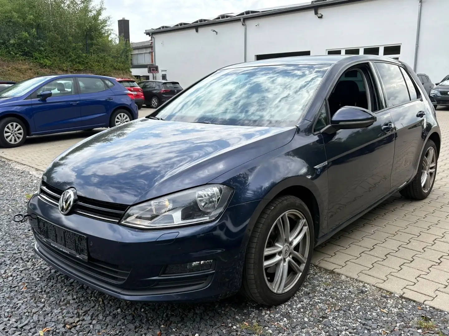 Volkswagen Golf VII Lim. Cup BMT*NAVI*TEMP* Blue - 1