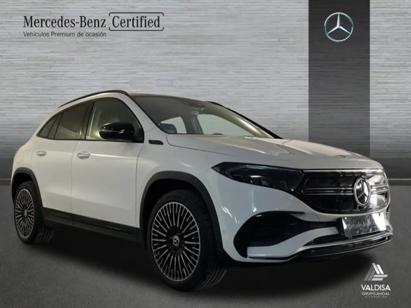 Mercedes-Benz EQA 250 AMG Line - 2