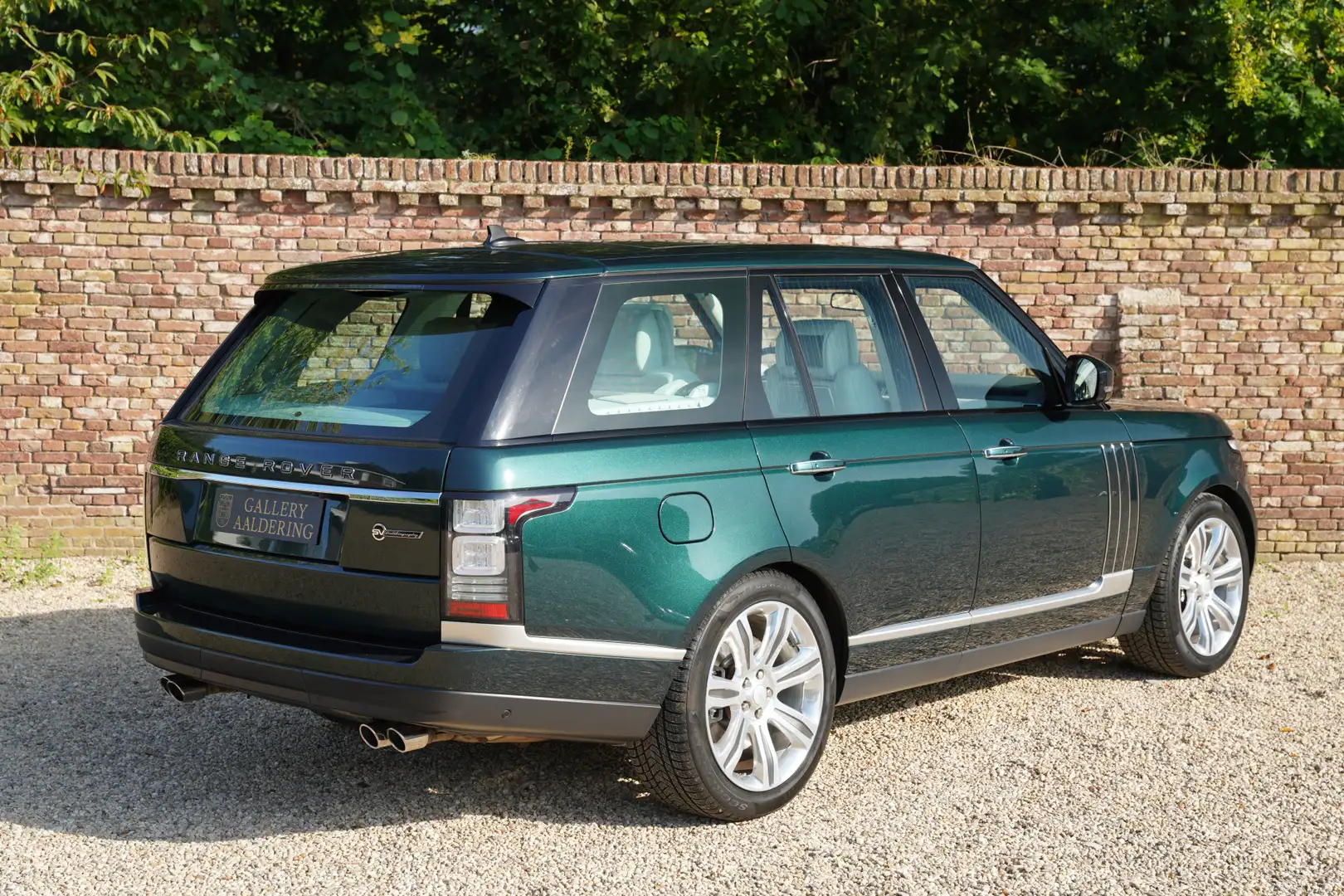 Land Rover Range Rover 5.0 V8 Supercharged Autobiography SV Delivered new Verde - 2