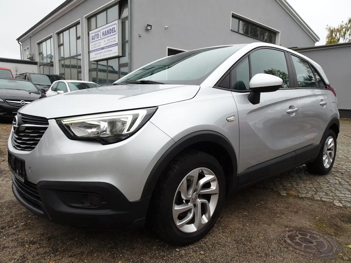 Opel Crossland X Edition 81kW, KLIMA-SHZ-PDC-TEMPOM Silber - 1