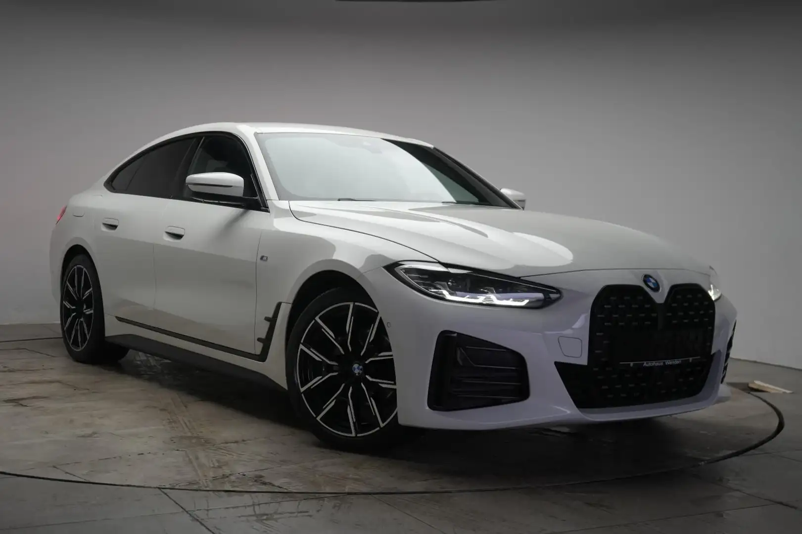 BMW 420 i M Sport Leder/Temp/Kamera/HUD/W Weiß - 1