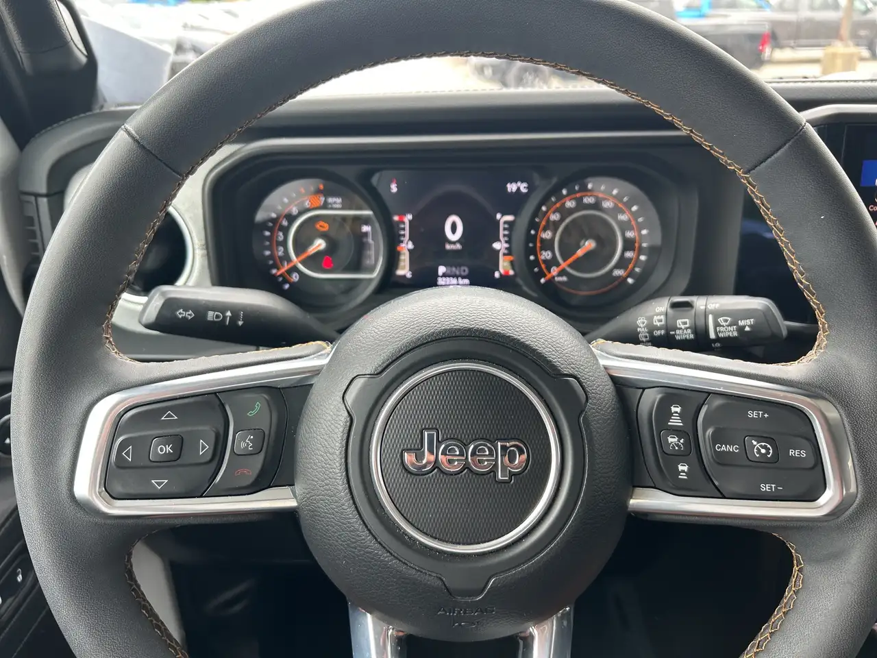 Jeep Wrangler снимка Jeep Wrangler