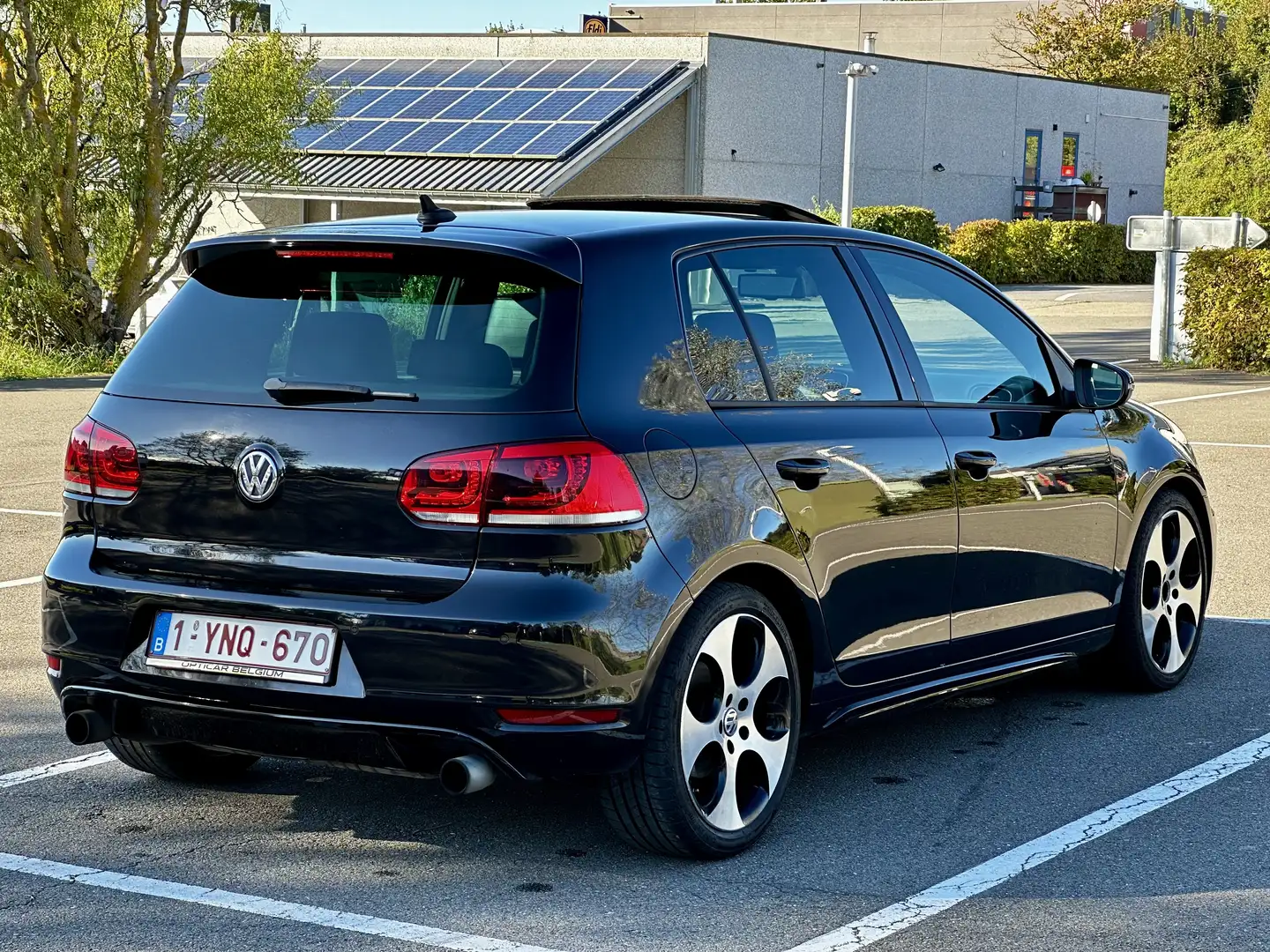 Volkswagen Golf GTI 2.0 TSI DSG - 2