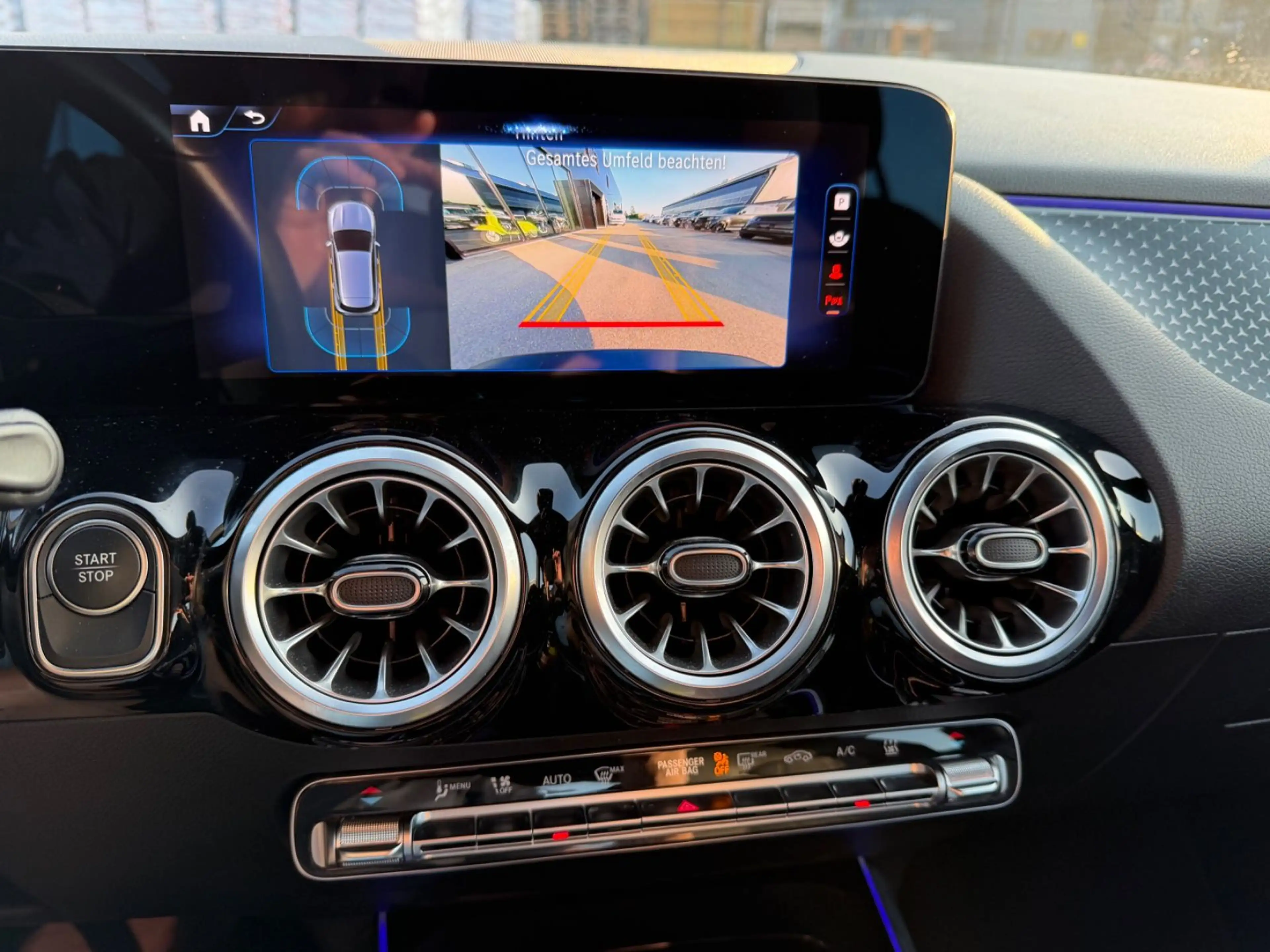 Mercedes-Benz EQA EQA 250+ AMG Optik LED Kamera Navi 70,5 KW — photo 13
